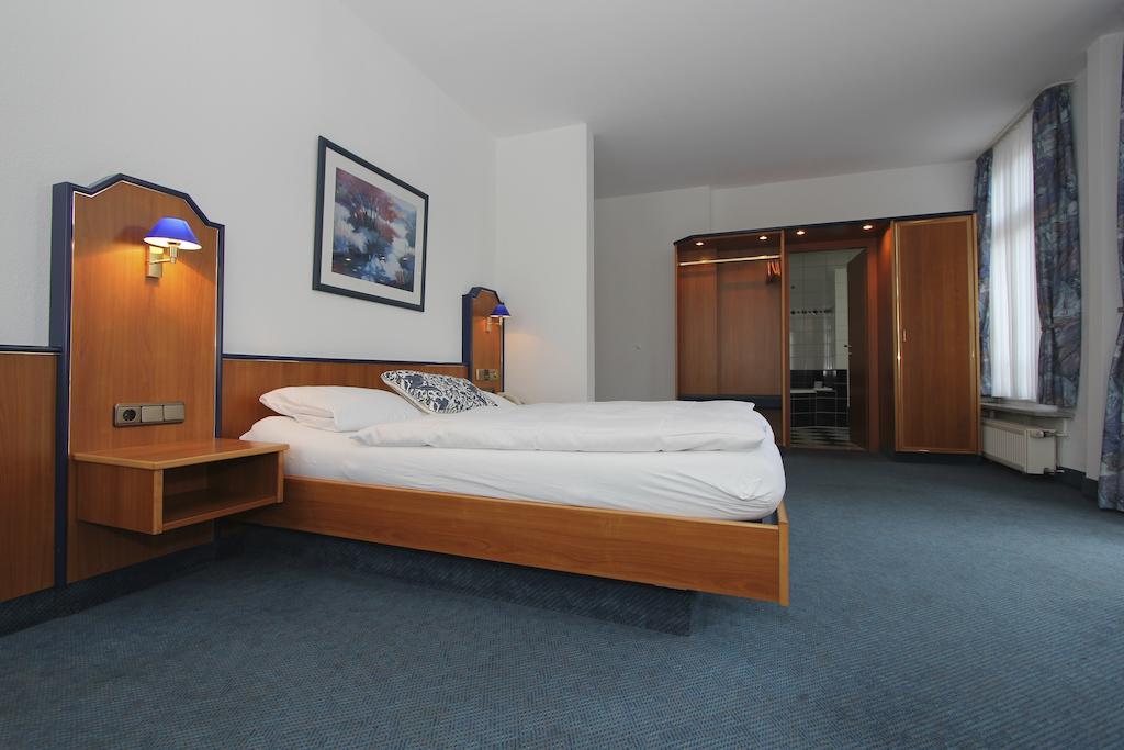 Parkhotel Tillmanns Eltville am Rhein Camera foto